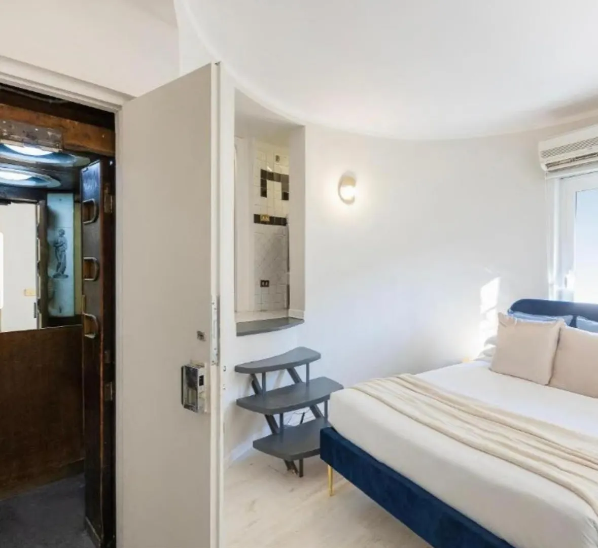 Little Maison In The Real Center Of Roma Apartment 0*, Rome Italy